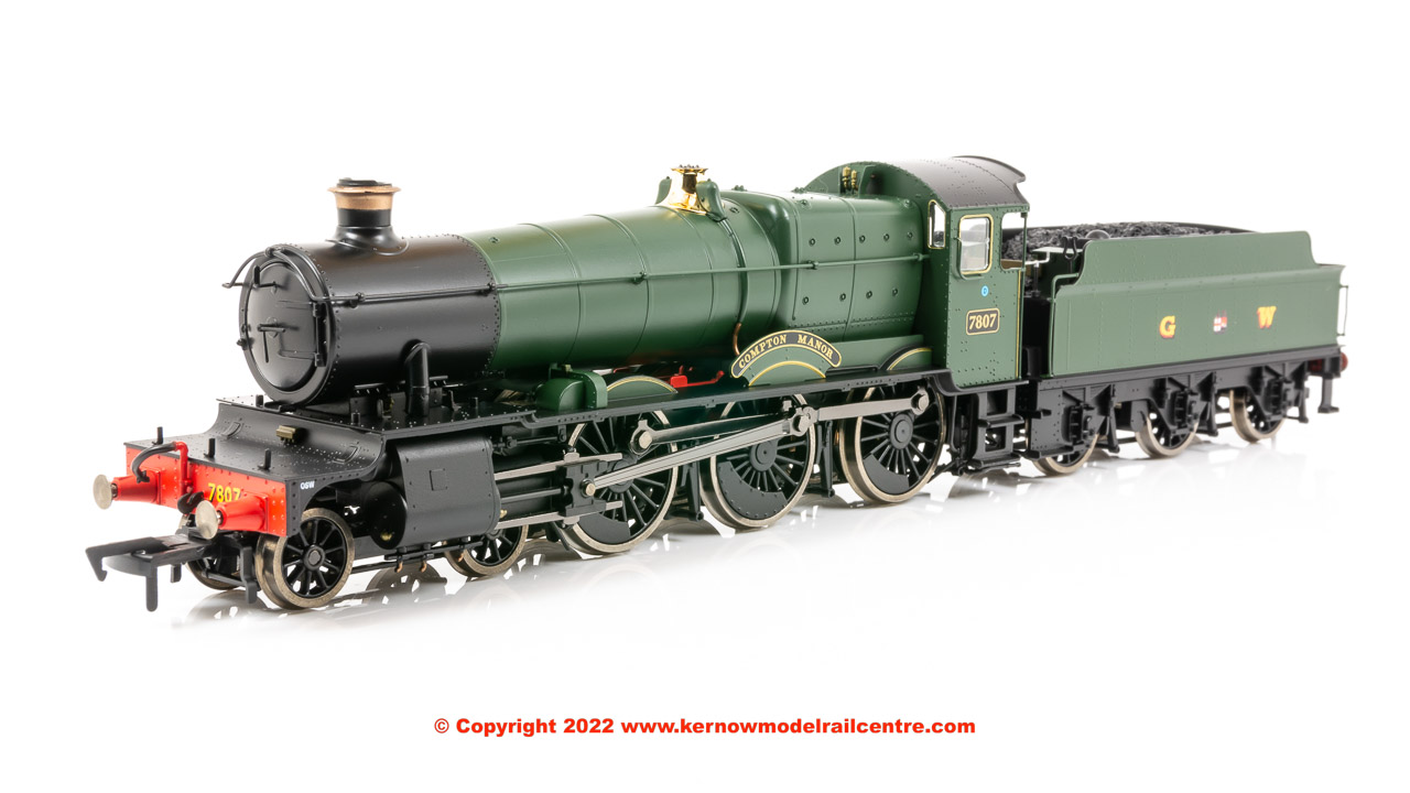 4S-001-003 Dapol GWR 78xx Manor Steam Locomotive number 7807 named "Compton Manor" in GWR Green livery with G CREST W lettering